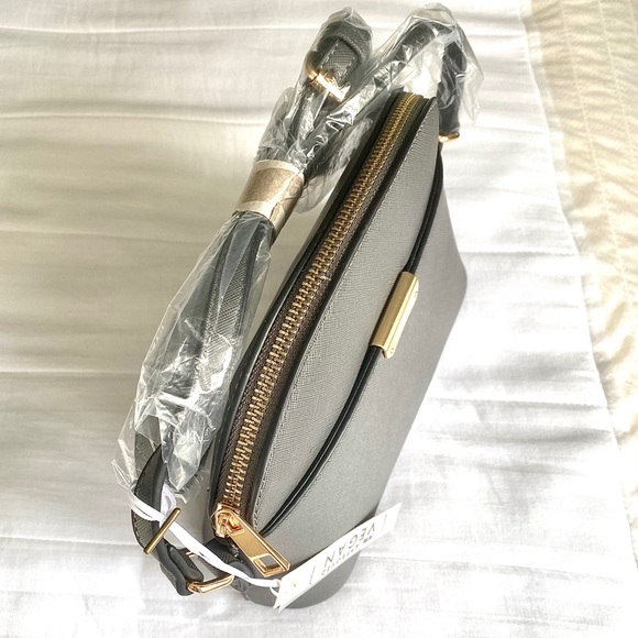 SOLD 🆕 Mali + Lili Vegan Leather Shoulder Bag - Picture 3 of 8